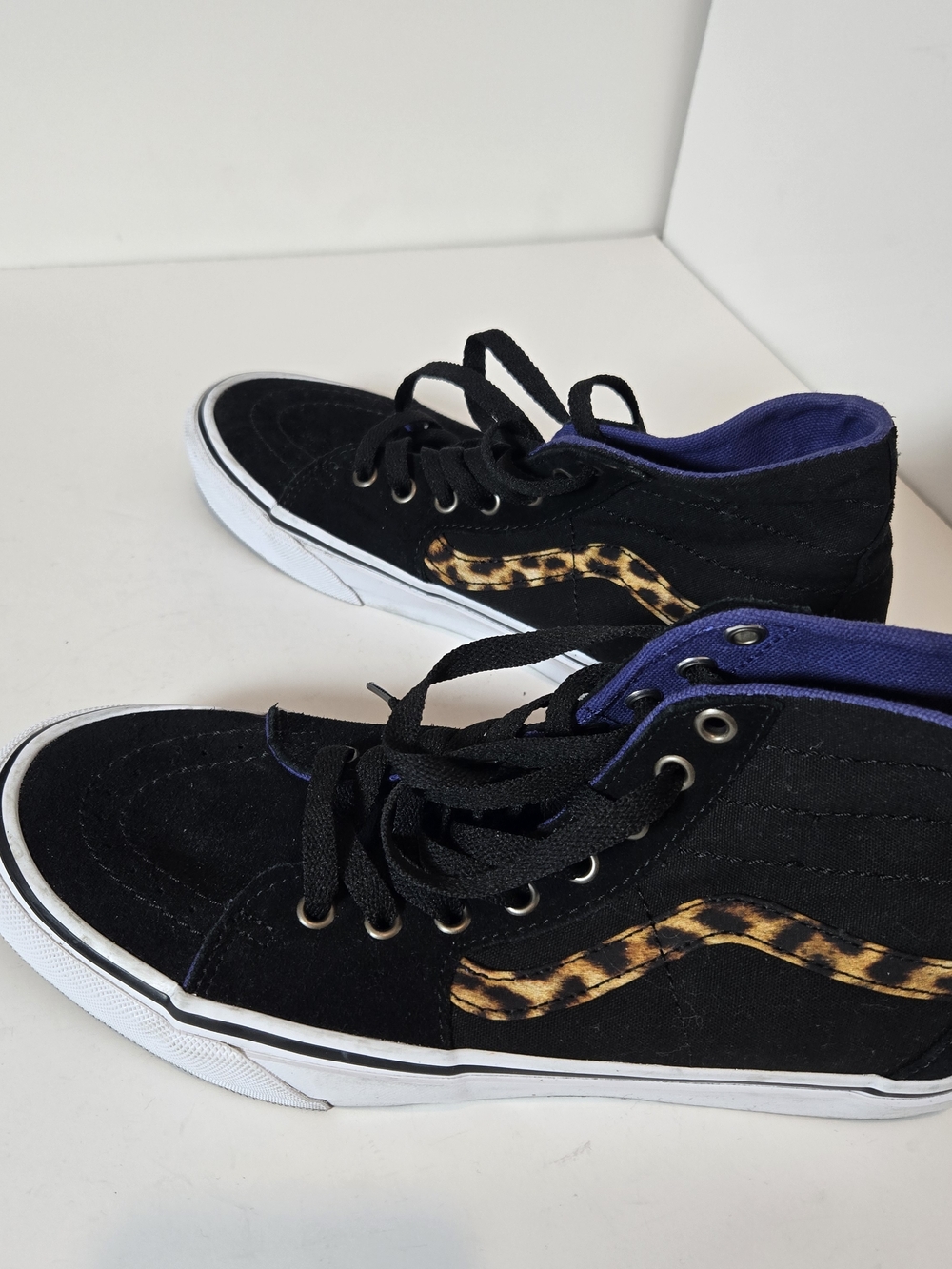Vans Sk8-Hi Black Leopard Side Stripe High-Top Sneakers